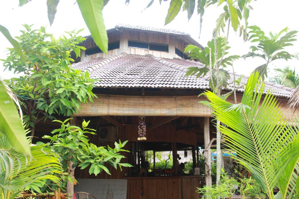 Otres Orchid Beach Resort Sihanoukville Exterior photo