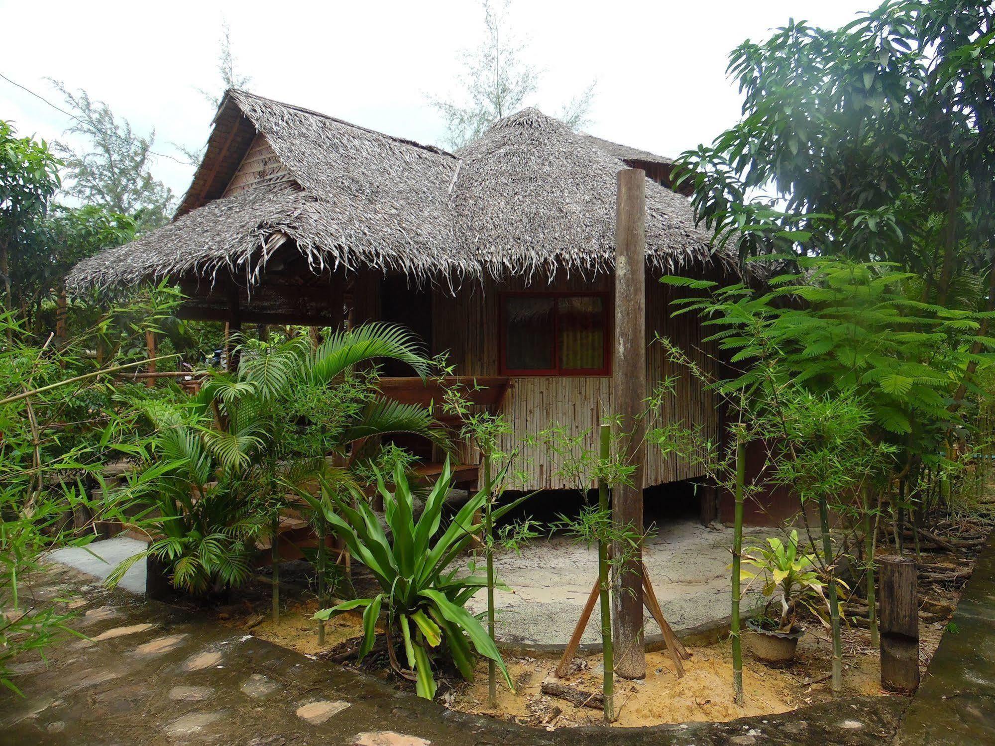 Otres Orchid Beach Resort Sihanoukville Exterior photo